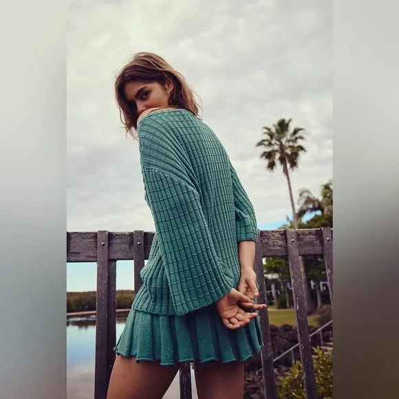 FP lookalike sweater & skirt set​​​ - Picture 2 of 4